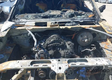 2015 Chevrolet Suburban 1500 Ltz from USA, damaged, VIN 1GNSKKKC5FR683735